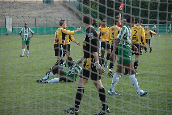 RED STAR FC 93 - PACY-SUR-EURE