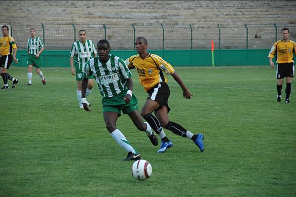 RED STAR FC 93 - PACY-SUR-EURE