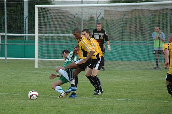 RED STAR FC 93 - PACY-SUR-EURE