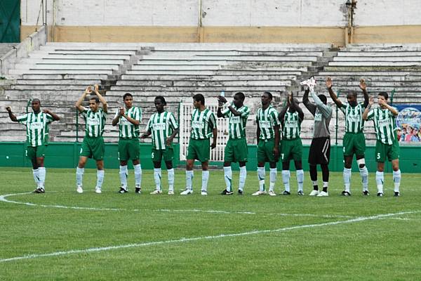 RED STAR FC 93 - CONCARNEAU