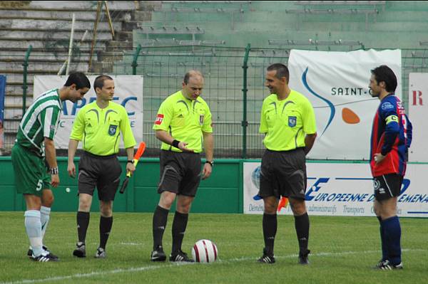 RED STAR FC 93 - CONCARNEAU