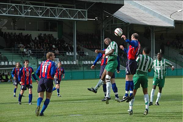 RED STAR FC 93 - CONCARNEAU