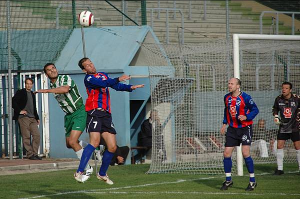 RED STAR FC 93 - CONCARNEAU