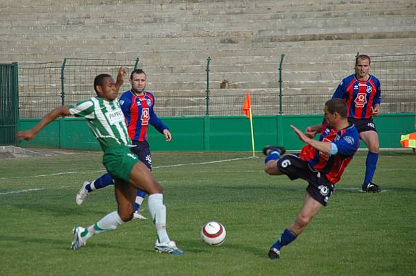 RED STAR FC 93 - CONCARNEAU