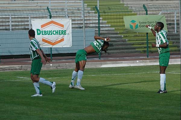 RED STAR FC 93 - CONCARNEAU