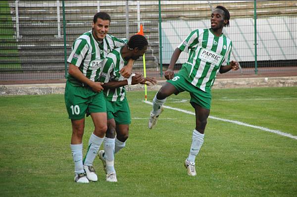 RED STAR FC 93 - CONCARNEAU