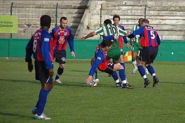 RED STAR FC 93 - CONCARNEAU