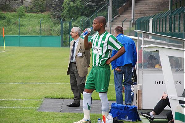 RED STAR FC 93 - POISSY