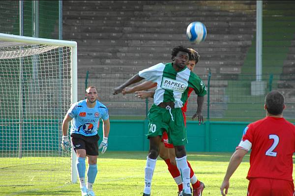 RED STAR FC 93 - MONTCEAU-LES-MINES