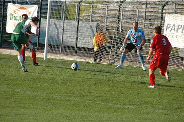 RED STAR FC 93 - MONTCEAU-LES-MINES