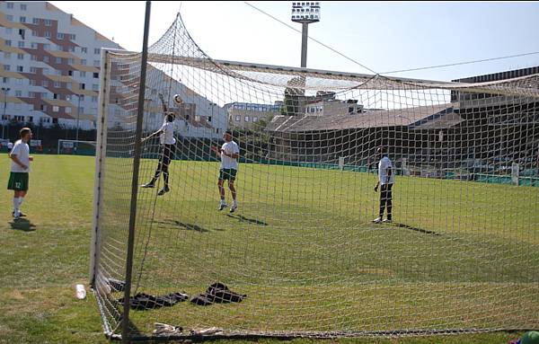 RED STAR FC 93 - SAINT-PRIEST