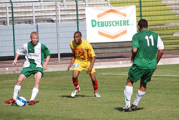 RED STAR FC 93 - SAINT-PRIEST