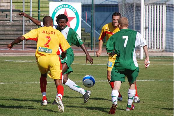 RED STAR FC 93 - SAINT-PRIEST