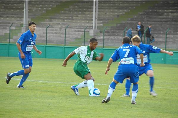 Ludovic Fardin face  trois Vosgiens au match aller