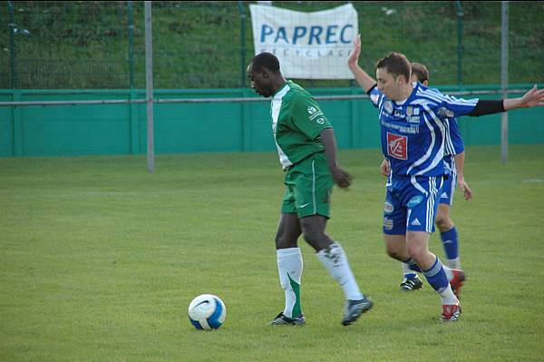 RED STAR FC 93 - VESOUL