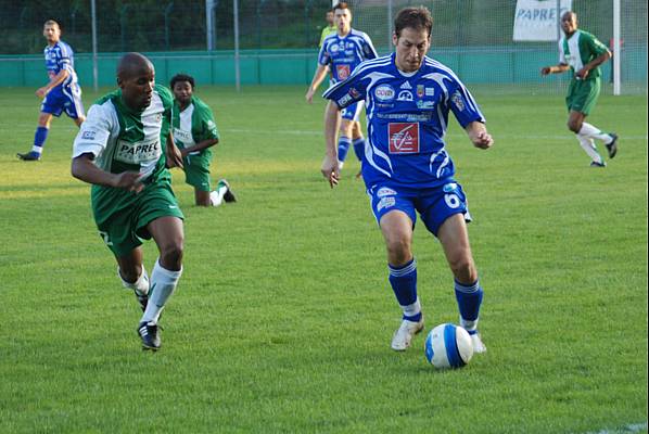 RED STAR FC 93 - VESOUL