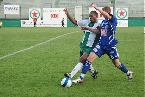 RED STAR FC 93 - VESOUL