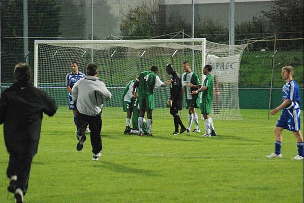 RED STAR FC 93 - VESOUL