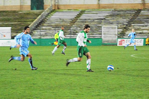 David Pinto, aujourdhui titulaire, en CFA, avait particip au match Saint-Quentin  Red Star, de Coupe Gambardella, en 2001