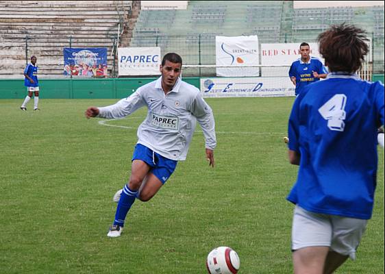 Azzedine Benmesmoudi
