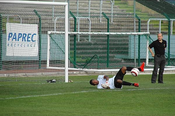 Yoann Djidonou  lentranement
