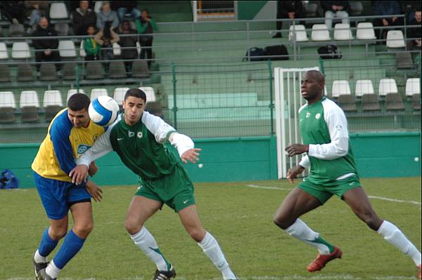 Hibou Tounkara, lors dune rencontre de DHR, la saison dernire avec Nabile Yessad