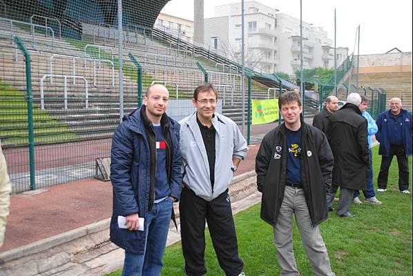 Ahmed Bensaaidi, Gilbert Hernandez et Laurent Limousi