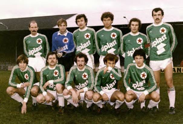 La premire saison de Christian Massard au Red Star (1979-80)<br>
Au premier rang : Blanson, Massard, Sguy, Caron, Milan.<br>
Derrire : Dubale, Roussillon, Disez, Padovan, Chazottes, Laurent.