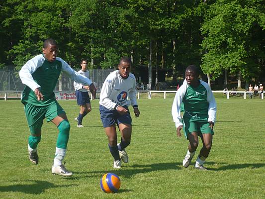 Phase de jeu, de la finale entre le Red Star et un autre club parisien, Levallois