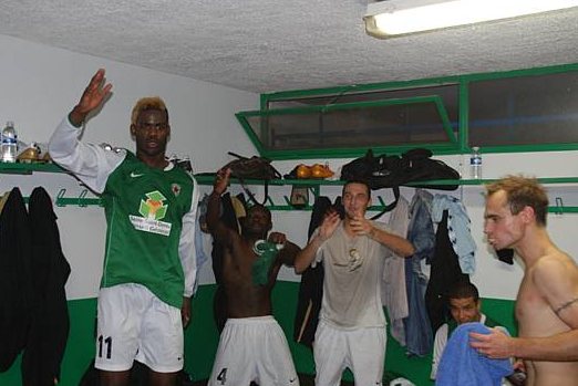 F�ter un succ�s, Maxime Ongmakon, Soilyho Mete, Yoann Delaneuville, Jamel Zahiri et S�bastien Bertrand