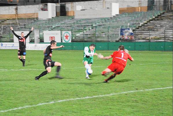 RED STAR FC 93 - CROIX DE SAVOIE