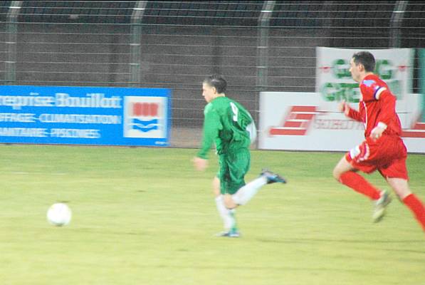 MONTCEAU-LES-MINES - RED STAR FC 93