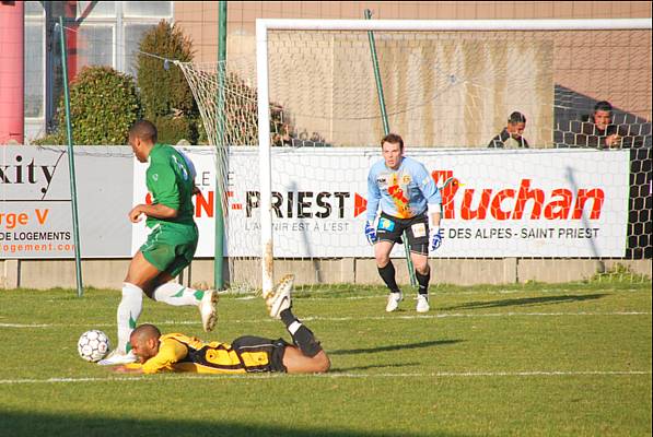 SAINT-PRIEST - RED STAR FC 93