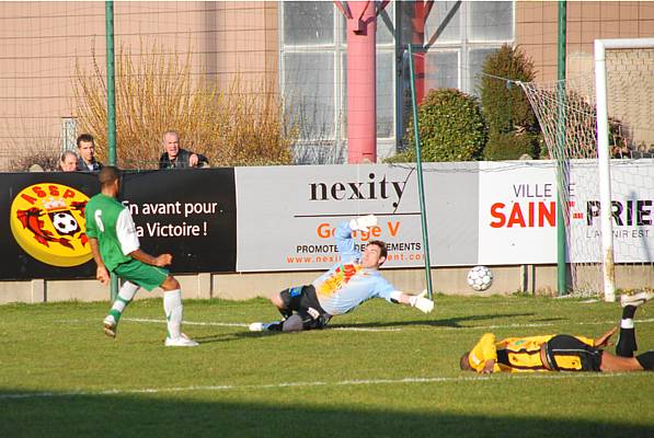 SAINT-PRIEST - RED STAR FC 93