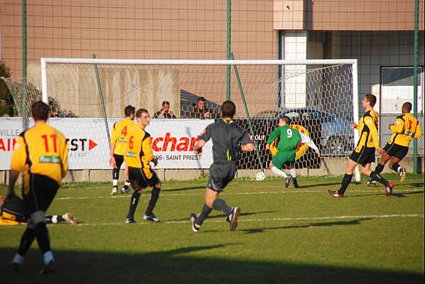 SAINT-PRIEST - RED STAR FC 93