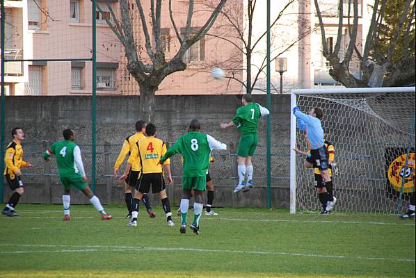 SAINT-PRIEST - RED STAR FC 93