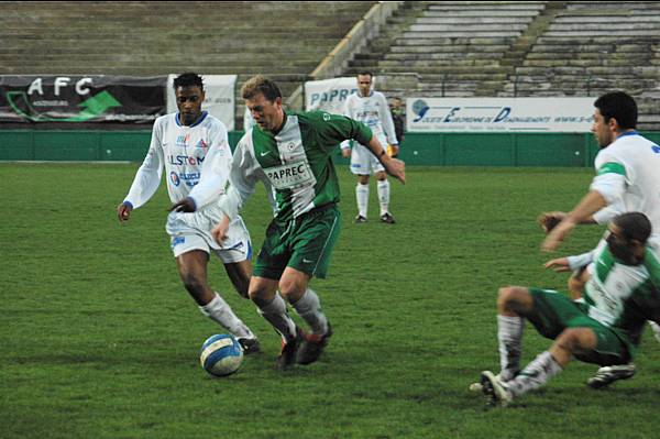 RED STAR FC 93 - BELFORT