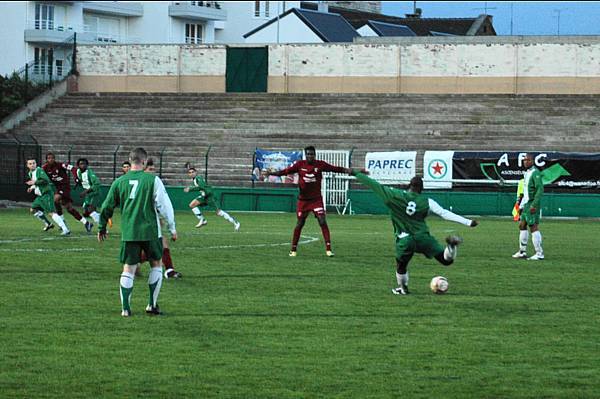 RED STAR FC 93 - METZ B