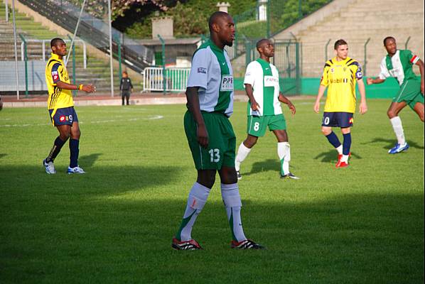 RED STAR FC 93 - SOCHAUX B