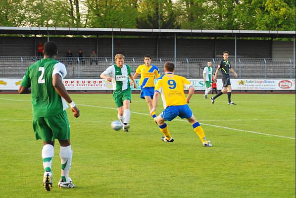 EPINAL - RED STAR FC 93