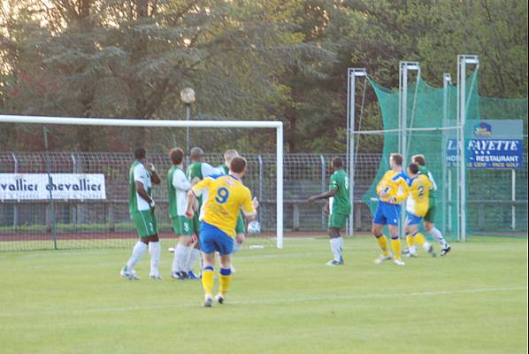 EPINAL - RED STAR FC 93
