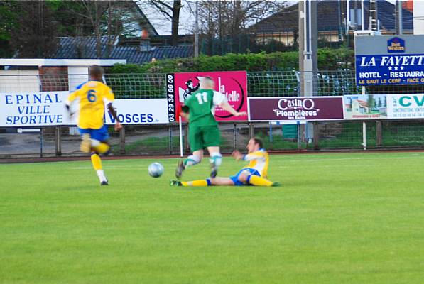 EPINAL - RED STAR FC 93