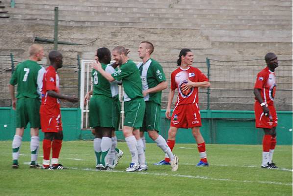 RED STAR FC 93 - JURA SUD FOOT