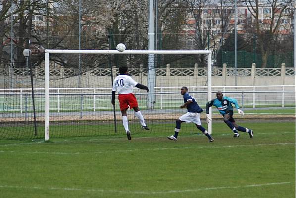 CONFLANS-SAINTE-HONORINE - RED STAR FC 93