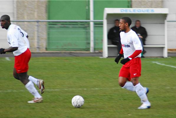 CONFLANS-SAINTE-HONORINE - RED STAR FC 93