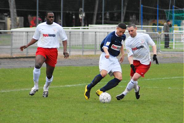 CONFLANS-SAINTE-HONORINE - RED STAR FC 93