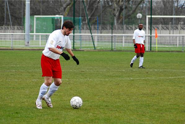 CONFLANS-SAINTE-HONORINE - RED STAR FC 93