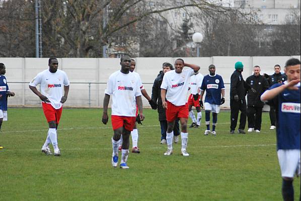 CONFLANS-SAINTE-HONORINE - RED STAR FC 93