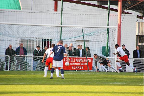 YERRES - RED STAR FC 93