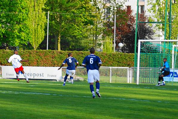 YERRES - RED STAR FC 93